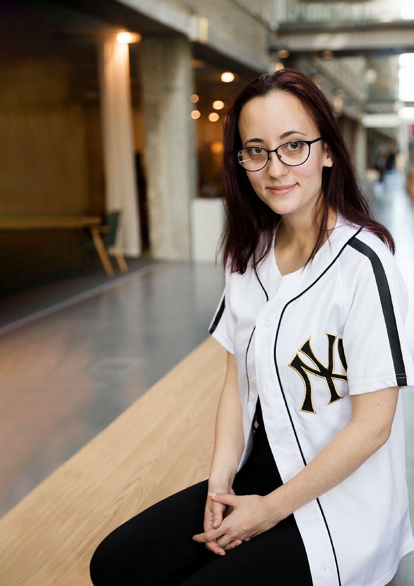 DZEMILA Tidigare student på biomedicinska analytikerprogrammet Varför valde du att läsa till biomedicinsk analytiker?