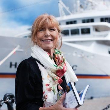 Inger gör det hon älskar: reser. Allt tack vare sitt älskade hem. Inger passar på att leva ett aktivt liv med många resor ena månaden i paris, den andra i Wien. Hon sporrar nyfikenheten.