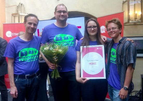PR-konsulterna Westander har under många år delat ut priset Hetast i Almedalen till den organisation som sticker ut mest med sitt budskap under Almedalsveckan.