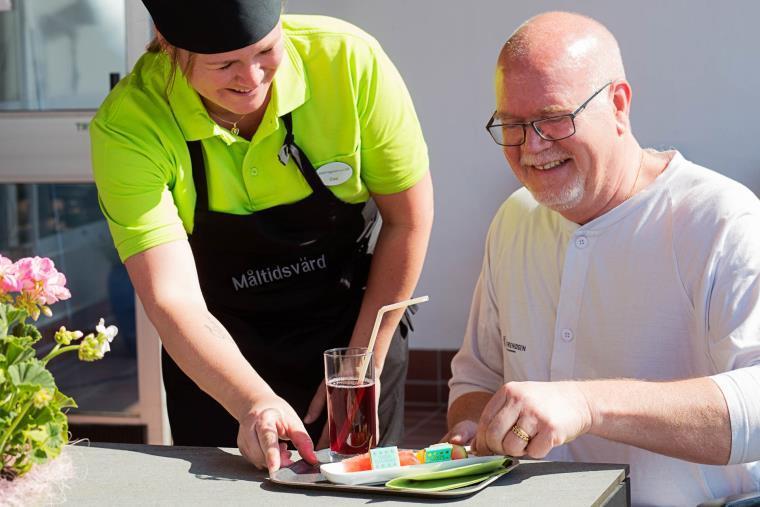 Äldre som bor hemma kan få