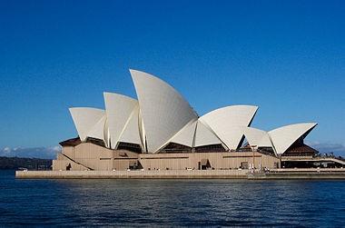 Operahuset i Sydney 10 års försening 15 gånger dyrare än beräknat Byggtekniska problem