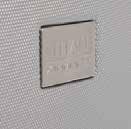 4 extra stora dubbla hjul (360 Eight/lowFAT ). Reptålig Sharkskin yta. 2 pack-väggar. Nedsänkt, exklusivt TITAN TSA-kombinationslås. Nya X-fit interiör med 5 fickor och ny layout för optimal packning.