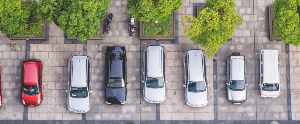 Parkeringsplats Storlek på fullflödes oljeavskiljare Storleken på oljeavskiljaren ska bestäas utifrån vattenflödets art och mängd.