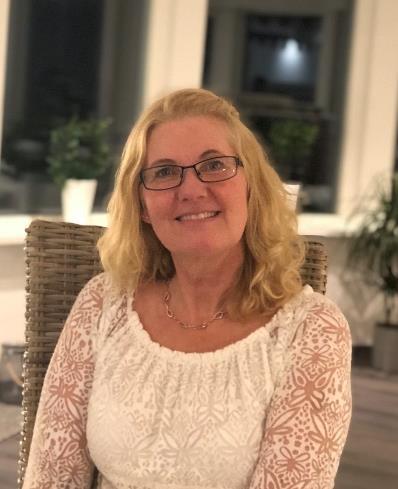 Monika Andersson Suppleant i förbundsstyrelsen för en tid av 1 år Jag heter Monika Andersson och är 52 år. Jag är född o uppvuxen i härliga Karlskoga där sport var viktigast för mig.