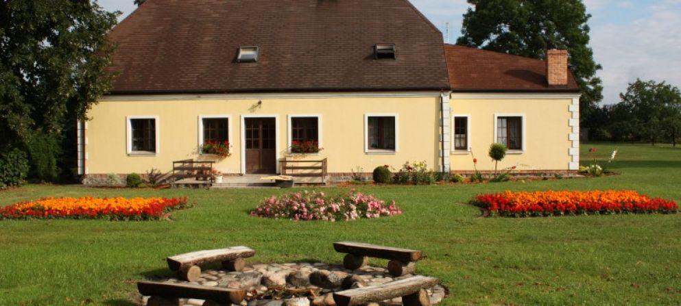 UPPEHÄLLE UPPEHÄLLE Uppehälle - Brodnica Inkvarteringen