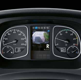 Bildatorn har många funktio ner och indikeringar och ger snabb, omfattande och samtidigt överskådlig visning av all viktig information. Mercedes PowerShift 3.