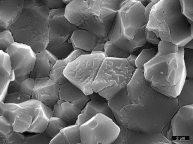 a) 2_1.49 b) 2_1.49+Mg c) 2_1.50 d) 2_1.50+Mg Figure 20. SEM images of cleaned samples after 72h of dissolution.
