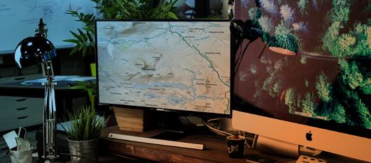 TJÄNSTER De flesta av Metrias tjänster innebär förädling av grundläggande kartinformation från såväl egna mätningar i fält som från upphandlad satellitinformation, lantmäteridata och flygbilder.