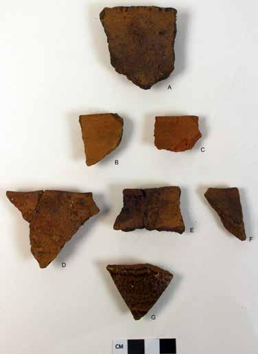 Datering Med utgångspunkt i keramikens form, dekor, ytbehandling samt godssammansättning kan kärlen huvudsakligen dateras till förromersk järnålder.
