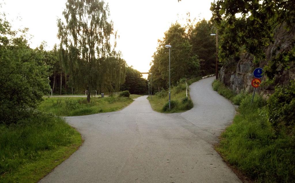 Där stigar möts Gröna dalen ligger relativt avsides från tåg och kommunikationer men är redan idag
