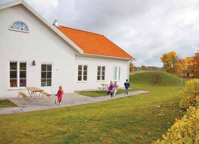 Att alla elever ska få möjlighet att utvecklas så långt som möjligt utifrån sin nivå är lika självklart som att alla elever har rätt till anpassat stöd när de behöver.