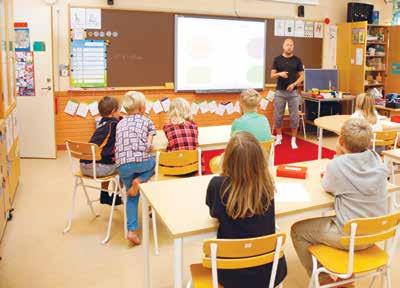Tjelvarskolan inriktar sig på att alla elever ska känna sig trygga och komma till skolan med glädje.
