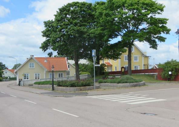 Centralt i Bergkvara köping ligger Fias backe mitt emot
