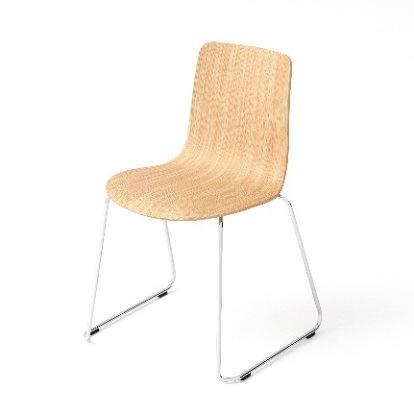 BASE Prislista 2. Base Design: Anderssen & Voll Base med medstativ Staplingsbar stol med formpressat sittskal Fanérad i ask / ek. Klarlackad / vitpigmenterad / mörkbetsad Helklädd / klädd insida.