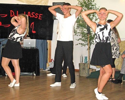 presentera lite mer rörelseaktivitet i form av dans.