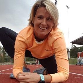 MIKAEL HEDLUND Åsa Öhrström har tränat vuxna motionärer i över 10 år. Uppskattar enormt att köra långpass och kvalitetsträning i grupp. Från fokusering på helmaraton har det blivit mer halvmaror.