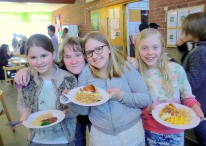 Måltider som serveras inom förskola, skola, äldreomsorg och på sjukhus.