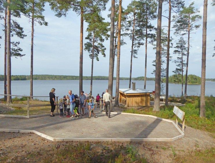 I slutet av augusti invigdes dopgåvan till prins Alexander, hertig av Södermanland. Prins Alexander har hunnit fylla 2.