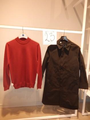 00 kr exkl moms Stl S; tröja (J.