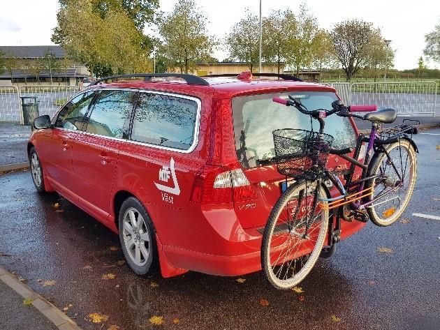 Säker cykling på Särö skola Den 19 september besökte vi Särö skola och pratade säker cykling med 200 elever i årskurs 4, 5 och 6.Föredraget hölls i en aula med alla elever samlade.