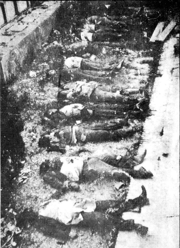 3 Bilden till höger visar 12 anarkistiska ungdomar (medlemmar i Frihetliga ungdomen, Juventudes Libertarias, i distriktet San André), som mördades av stalinisterna efter majdagarna i Barcelona (1937).