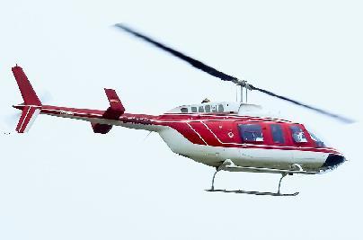 HeliAir Sweden AB www.heliairsweden.com Tennisbanan Sedan 1970-talet har vi haft en tennisbana bakom Svanetorpsgården. Villaföreningen hade under många år ett avtal med kommunen rörande tennisbanan.