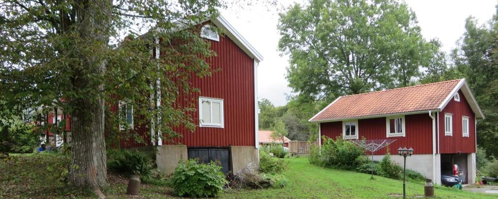 Husen på gården (Plaggebo 2:6) har gamla anor, och stor kulturhistorisk betydelse som representant för en av de gårdar som ingick i