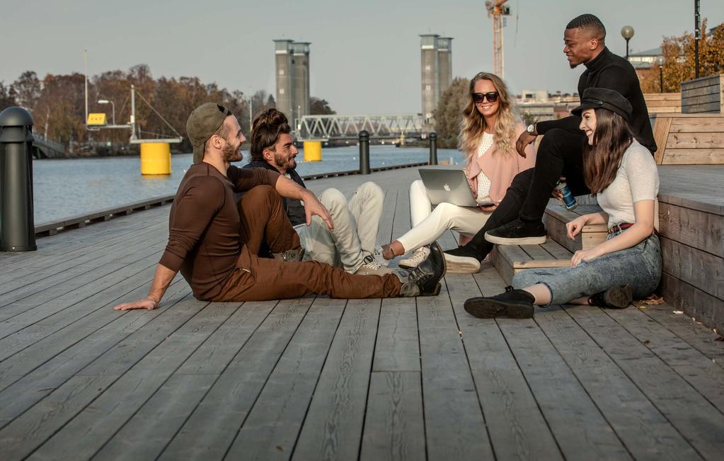 ÅRETS HAPPENING Inslussningen är Student kårens välkomstveckor och årets happening för nya studenter på Högskolan Väst.