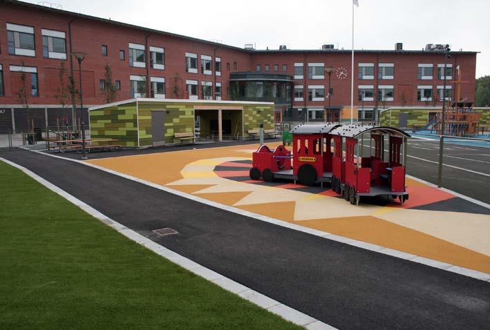 Mariehällsskolan I Mariehäll, vid Stockholms stads gräns mot Sundbyberg, byggs Annedal som kommer inrymma lägenheter för cirka 5000 personer.