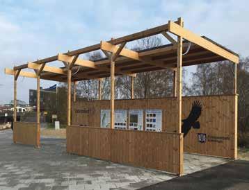 Skyltarna berättar om biosfärområdet, naturum, besöksplatser och djuren inpå knuten.