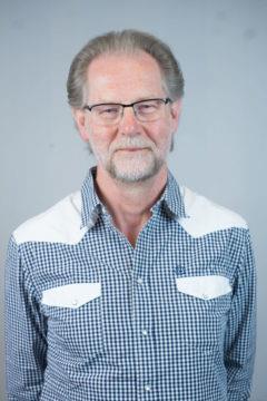 Och ljuset lyser i mörkret Skolans värld berör en stor del av befolkningen i vårt land. På ett sätt alla. Vi har alla gått i skolan, och lärandet börjar tidigt, och håller på allt längre.
