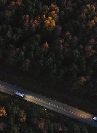 BK4 gör det möjligt att använda tyngre fordon på delar av vägnätet vilket effektiviserar Sveaskogs godstransporter och bidrar till att stärka hela skogsnäringens konkurrenskraft.