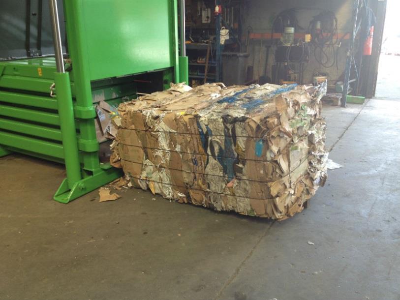 Balpress LSM H70 Kanalbalpress för större mängder. Lämplig för wellpapp, hårdplast, mjukplast, aluminiumburkar med flera material.