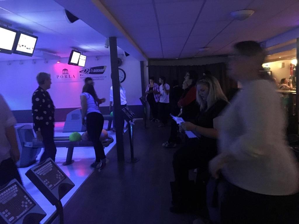 Sista november var det även dags för klubbens årliga julbord och bowling. Där alla även fick en julklapp.