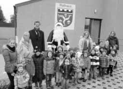 - 7 - Nr. 1/15 Kindergarten Pfiffikus im Rathaus Turnusgemäß übernimmt Florian Egelkraut für zwei Jahre das Amt des Feuerwehrsprechers in der Gemeinde.