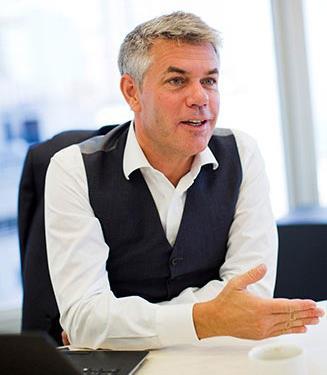 Rörelseresultat (EBITDA) 229,7 178,2 29 428,3 338,6 26 EBITDA-marginal 29,4 28,0 1,4 28,8 27,5 1,3 Rörelseresultat (EBIT1) 177,3 139,6 27 327,1 263,0 24 Rörelsemarginal, % 22,7 22,0 0,7 22,0 21,4 0,6