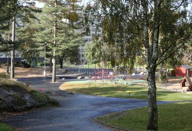 Hammarkullen har ett rikt föreningsliv med ett stort antal föreningar.