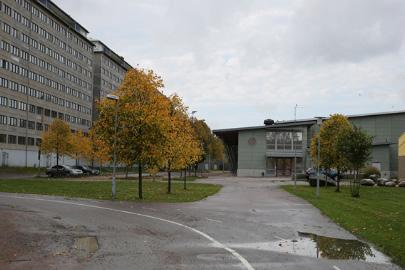 Nyligen öppnades ett 600 kvm stort aktivitetshus där föreningar och nätverk i Hammarkullen har möjlighet att boka in sig genom ett tidsbokningssystem och bedriva sina verksamheter.