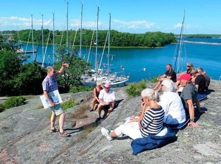 Ovan: Eskaderplanering vid Rödhamn. Nedan: Blåsigt utanför Kökar. Foto Ebbe Johnson.