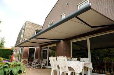 NYHET! - OPAL - Opal är en prisvärd terrassmarkis som täcker upp till 15 m².