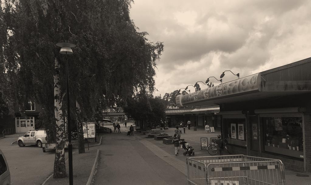 IDENTITET - BESÖKARE När jag tänker på Västerhaninge tänker jag att det är fult, lantligt och fullt med