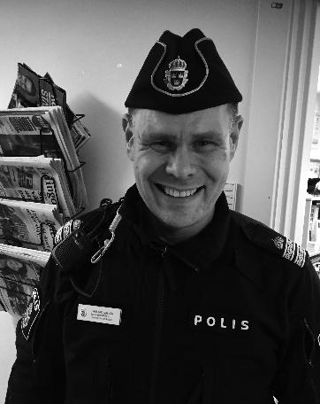 Polisens arbete i Sverige, i länet och på Lidingö Kommissarie Fredrik Wallén, Lidingös kommunpolis berättar, visar bilder och ger oss möjlighet att ställa frågor.