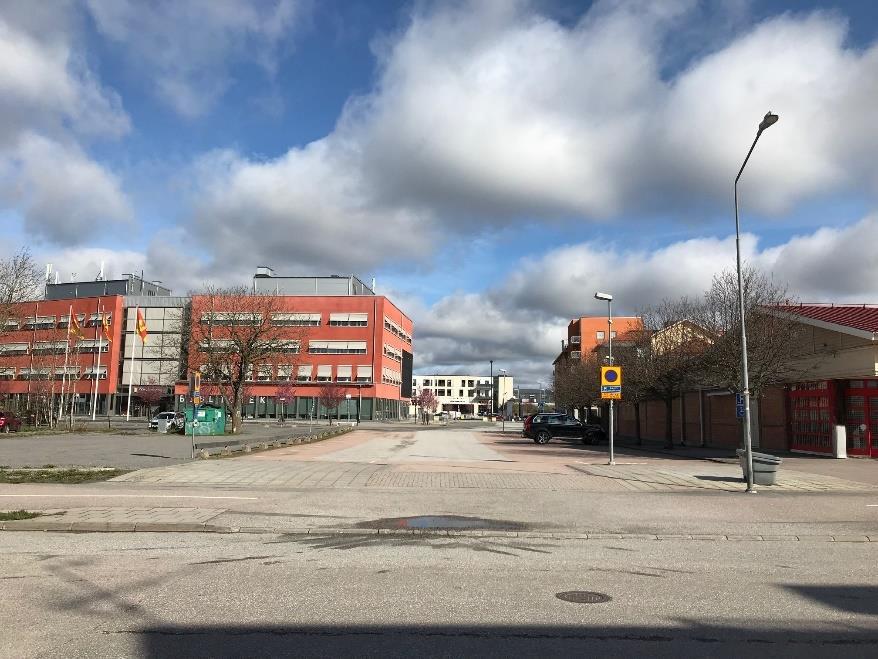 Sågverkstorget, vy norrut sett från Apoteksvägen.