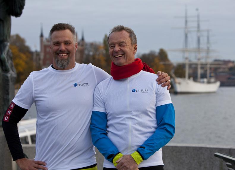 Förra veckan sprang han Midnattsloppets 10 km, utan smärta eller svullnad.