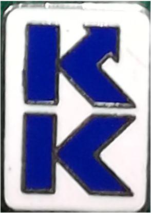 8-9 IKGV, Internationell Kooperativ gilleskvinna. V är en förkortning av Virino (kvinna på esperanto). (S.R.