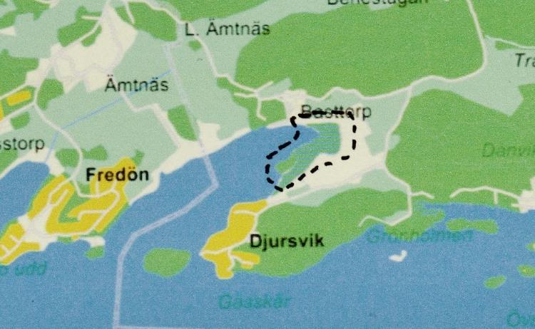 Bastängsviken Beskrivning: Denna grunda havsvik, ibland kallad Basttorpsviken, har stor betydelse för fågellivet, särskilt under flyttningsperioderna under vår och höst.