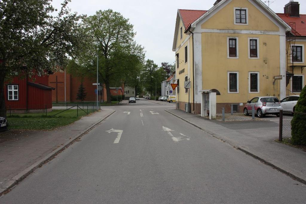 Målaregatan är i dagsläget enkelriktad söderut mot Esplanaden.