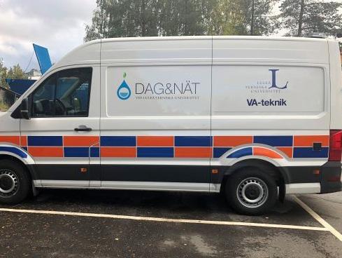 Syftet med denna studie är att undersöka bidraget av föroreningar från olika typer av byggnadsmaterial till dagvatten.