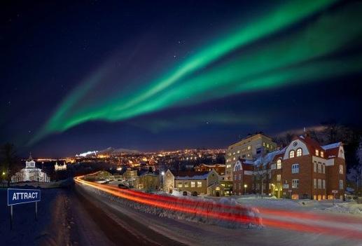 projektering av hållbara byggnader, utformning samt utvärdering av ett flyttbart äldreboende, samt hur social inkludering kan öka en stads attraktivitet.