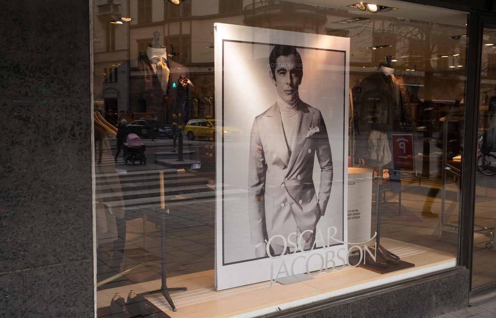 InStore golvdisplay Tänk stort! Använd en textilvägg.